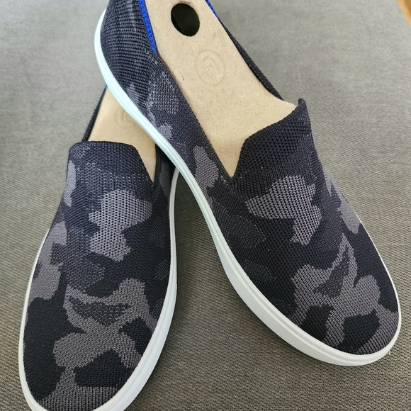 The Original Slip On Sneakers in Grey Camo - Picture 2 of 7